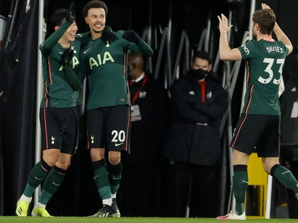 Kane, Son và Bale không ghi bàn, Tottenham vẫn có 3 điểm