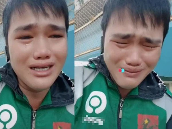 Tài xế công nghệ ôm mặt khóc nức nở vì chạy được 2 đơn mà đứng chờ mất nửa tiếng: 'Đã cực khổ chạy xe ôm rồi các chị còn ác vậy được'