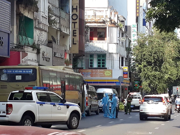 Phát hiện 35 người Trung Quốc nghi nhập cảnh trái phép tại khách sạn trung tâm Sài Gòn