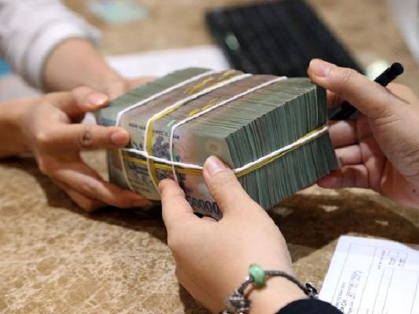 Có nên vay ngân hàng tiền tỷ để đầu tư vào bất động sản