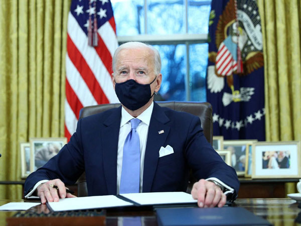 Ông Biden ký sắc lệnh mở rộng quyền bầu cử ở Mỹ