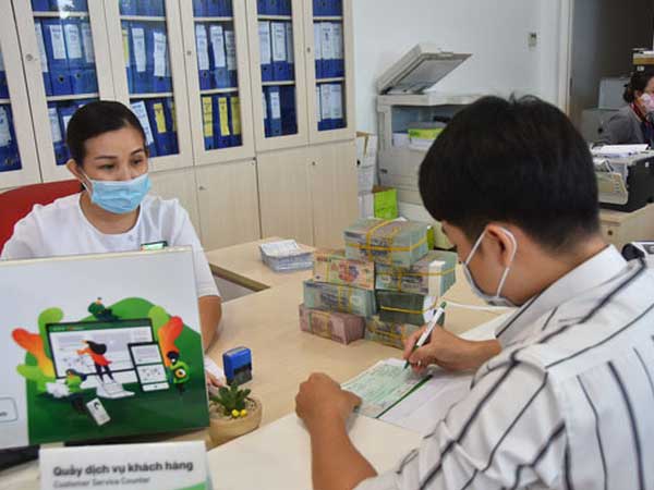 Lãi suất huy động bật lên