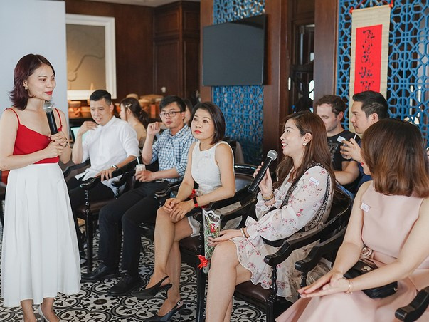 Dịch vụ chăm sóc 'tinh thần' cho phụ nữ dịp 8/3