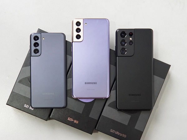 Galaxy S21 bán chạy gấp đôi Galaxy S20