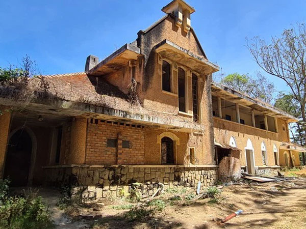 Tu viện cổ, bị đồn ‘ma ám’ ở Đà Lạt đang trùng tu?