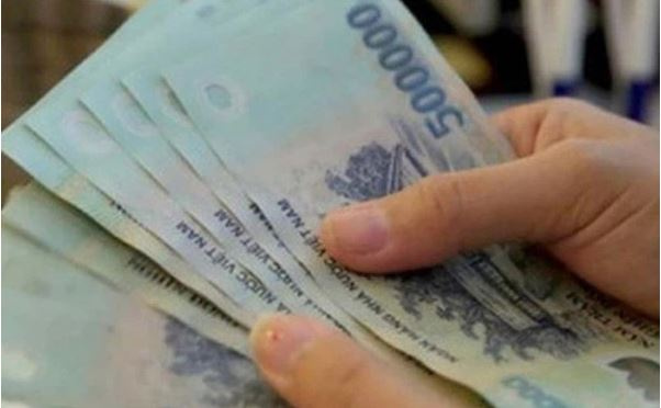 Trường hợp nào có thể ủy quyền cho vợ nhận lương thay chồng?