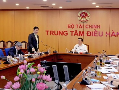 Bộ trưởng Tài chính: 'Chưa nâng lô giao dịch lên 1.000 cổ phiếu'