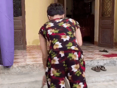 Anh chàng quê mùa 'siêu lầy' có lượt yêu thích vượt cả Hoài Linh, Trường Giang là ai?