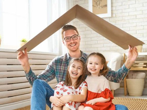 Từ ngày 10/3, sinh 2 con một bề được miễn giảm học phí, hỗ trợ mua bảo hiểm y tế học sinh: Vỡ kế hoạch có phải nộp lại tiền?