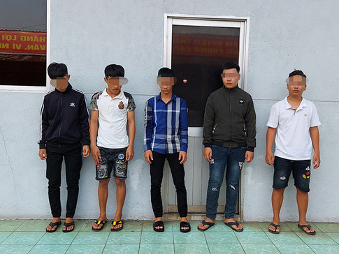 Khởi tố 8 bị can vụ học sinh bị lôi từ trường ra bên ngoài đánh dã man