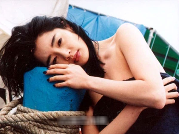 Bi kịch cuộc đời mỹ nhân nổi tiếng cùng thời Kim Nam Joo - Lee Ji Eun: Cuộc hôn nhân không hạnh phúc với chồng đại gia, chết trong lặng lẽ ở tuổi 52