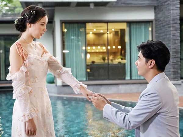 Nhất quyết ly hôn để làm lại cuộc đời nhưng khi nhận được món quà của chồng cũ gửi tới, vợ tái mặt đưa ra quyết định không ngờ