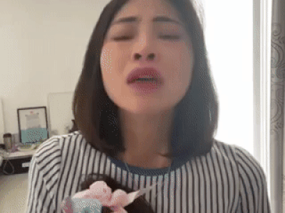 Thơ Nguyễn tuyên bố nghỉ một thời gian nhưng trang TikTok hình như có gì đó... sai sai