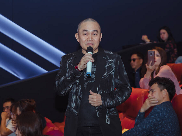 Xuân Bắc, Tự Long bày tỏ cảm xúc khi xem 'Bố già' của Trấn Thành, Xuân Hinh tiết lộ lần đầu đi xem phim rạp
