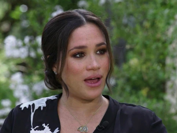 Báo Anh tung bằng chứng Meghan Markle đã nói dối trong việc tố cáo gia đình chồng giữ hộ chiếu đủ khiến cô phải câm nín