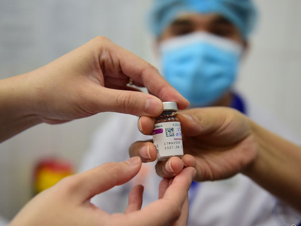 Bộ Y tế thông tin về vắc xin Covid-19 của AstraZeneca dừng tiêm ở một số nước