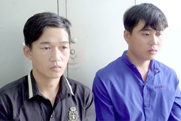 Bỏ mặc vợ tại bàn nhậu, gã chồng cùng bạn chở cô gái mới quen vào nhà trọ hiếp dâm