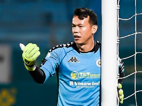 Tấn Trường tiết lộ bí quyết cản phạt đền giúp Hà Nội FC thắng trận