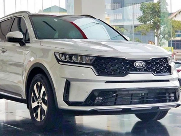 4 mẫu xe tân vương doanh số tại Việt Nam đầu năm 2021: Sorento gây bất ngờ