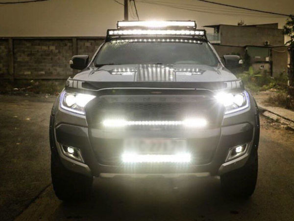 Độ thêm đèn Led bar có thể bị phạt bao nhiêu tiền?
