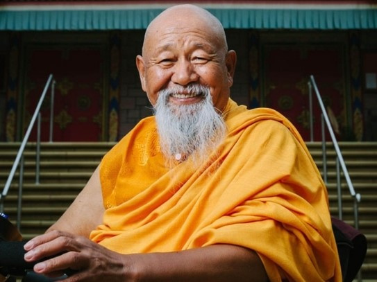 Sư trụ trì phản đối lính Mỹ tập bắn sát chùa