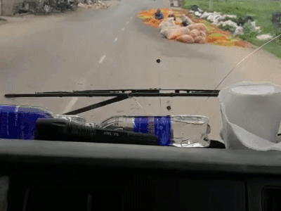 Đăng clip bóc phốt bim bim và khô bò kém vệ sinh, thanh niên bị phốt ngược