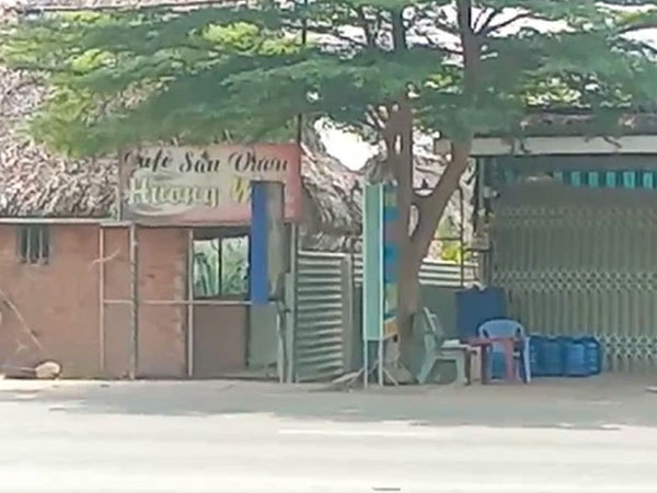 Làm đau nữ nhân viên khi đang massage kích dục, thanh niên bị đánh tử vong
