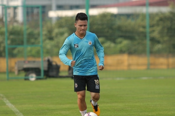 Quang Hải tiếp tục vắng mặt ở vòng 4 V.League 2021 vì chấn thương
