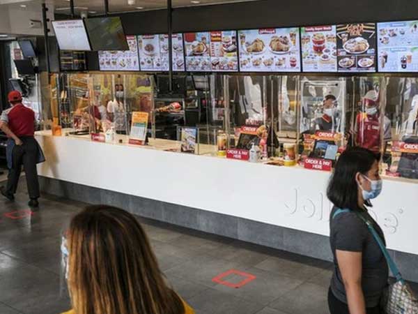 Công ty sở hữu Highlands Coffee lần đầu thua lỗ sau 30 năm