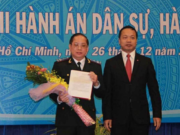 Giáng chức Cục trưởng Cục Thi hành án dân sự TP HCM