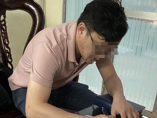Tài xế dương tính ma túy khai 'uống rượu ngâm cây anh túc'