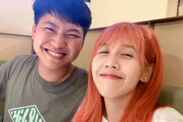 Hậu Hoàng là người duy nhất được Mũi trưởng Long đăng ảnh công khai trên trang cá nhân!