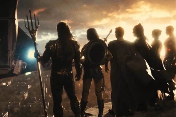 Zack Snyder hé lộ nội dung Justice League 2, hoành tráng không thua gì Avengers: Endgame của Marvel