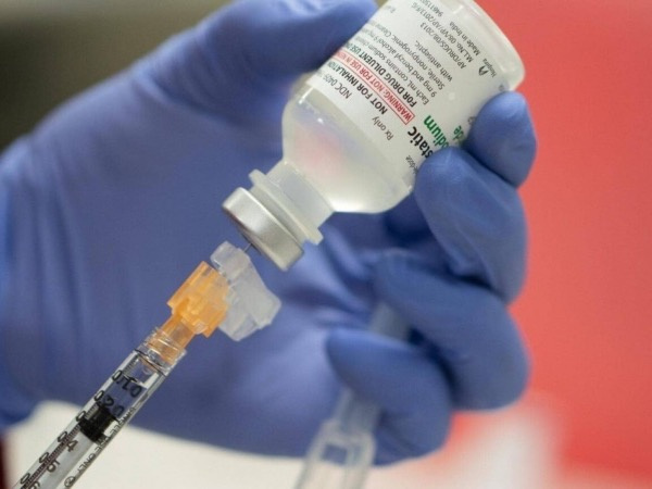 Phụ nữ mang thai được tiêm vaccine COVID-19 có thể giúp bảo vệ cả thai nhi