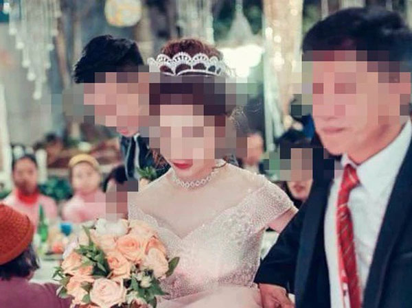 Lấy vợ được cho hẳn 3 tỷ thêm lời dặn 'sau này bố làm được nhiều hơn thì bố cho thêm', nam thanh niên khiến dân tình đỏ mắt: 'Đúng là bố vợ nhà người ta!'
