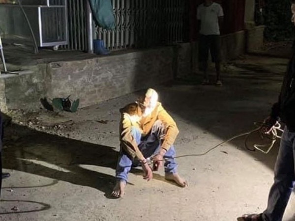 Con nghi 'ngáo đá', chém bố đẻ trọng thương