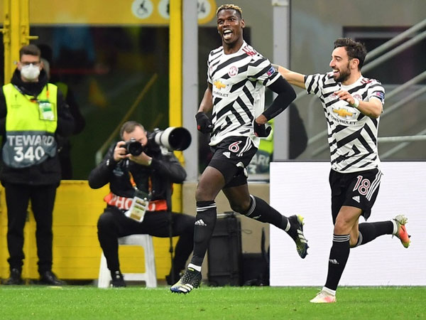 Pogba ghi bàn duy nhất đưa MU vào tứ kết Europa League