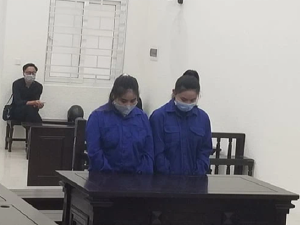 Tú bà 26 tuổi 'điều hàng' từ TP.HCM bay ra Hà Nội cùng bán dâm giá 13 triệu đồng