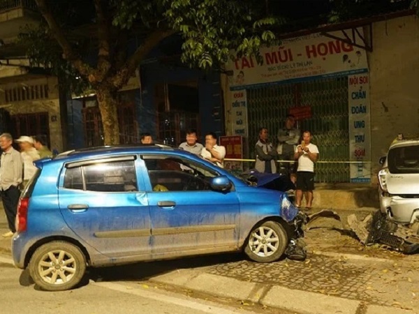 Tài xế dương tính với ma tuý tông người phụ nữ tử vong khi đi giao đồ tang lễ