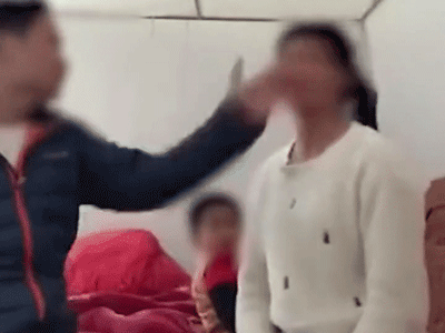 Clip: Chồng tát vợ 23 phát tới mức nôn ra máu ngay trước mặt con, nguyên nhân phía sau gây tranh cãi