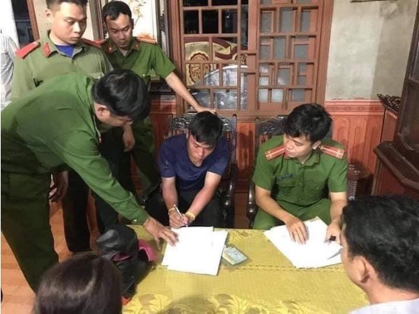 Sau cơn ngáo đá, nam thanh niên quậy phá rồi đi trộm xe máy