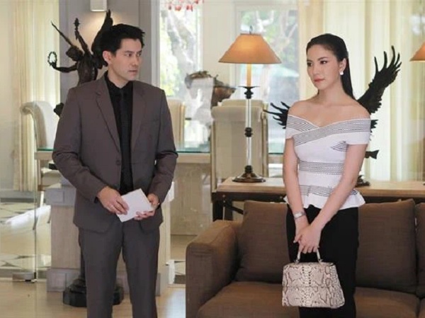 Bố vợ cần tiền phẫu thuật, chồng buông lời bẽ bàng: 'Con rể chứ đâu phải máy rút tiền', nhờ đó vợ thấm thía sâu sắc 1 điều rồi đưa ra quyết định đanh thép