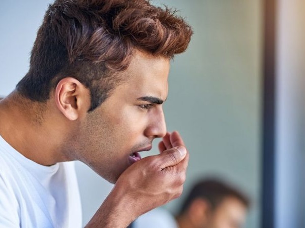 Miệng bốc mùi kéo dài gần nửa năm, người đàn ông đến bệnh viện khám mới biết bị ung thư giai đoạn 2