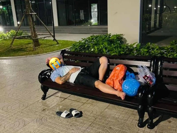 Chuẩn bị công phu để chúc mừng sinh nhật vợ nhưng lại nhớ nhầm ngày, anh chồng nhận ngay cái kết đắng khiến dân tình cười ngã ngửa