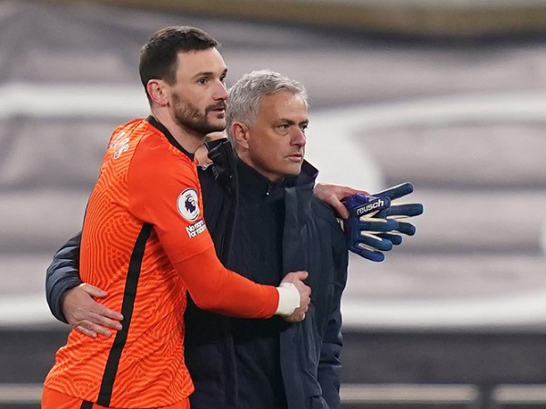 Thủ môn Hugo Lloris sẵn sàng gia nhập Man United