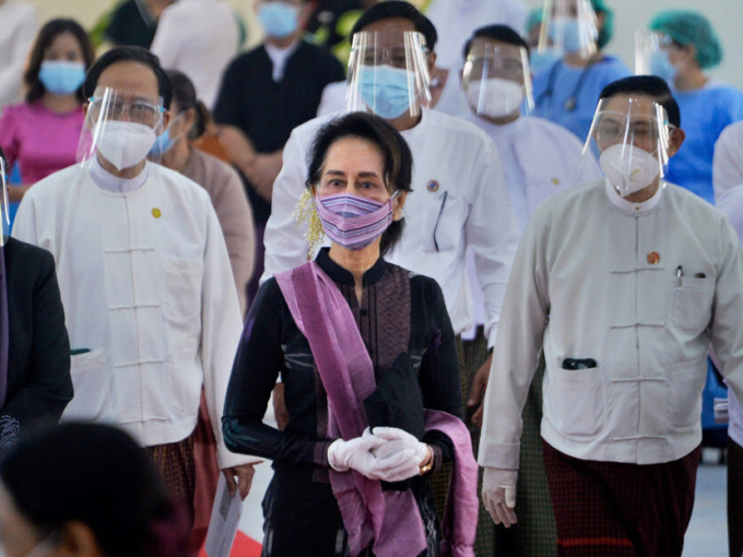 Tòa án Myanmar lại hoãn phiên điều trần bà Aung San Suu Kyi