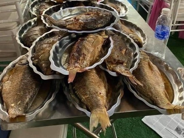 Mạo danh cán bộ công an gọi điện đặt tiệc, thuê xe... rồi 'bỏ bom'