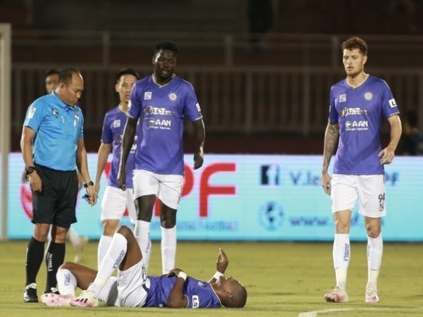 Hà Nội FC mất thêm trụ cột