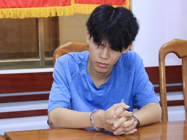 Nam sinh lớp 10 nghi giết bạn lấy tiền chơi game