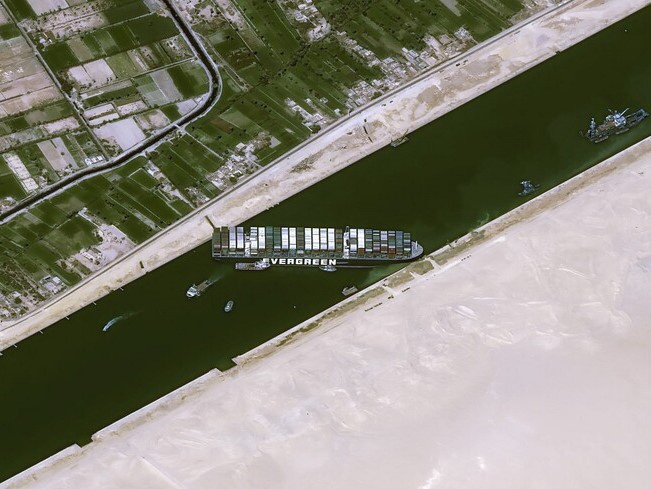 Tầm quan trọng của kênh đào Suez